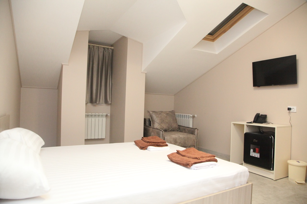 Комфорт трехместный Комфорт трехместный